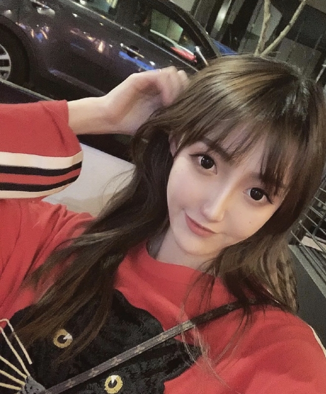 安娜的第一张照片--阜阳相亲服务中心