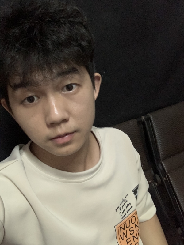 na?s?s的第一张照片--阜阳相亲服务中心