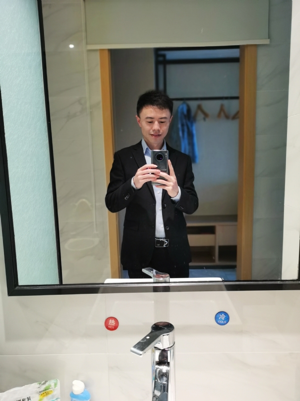 Lin的第二张照片--阜阳相亲服务中心