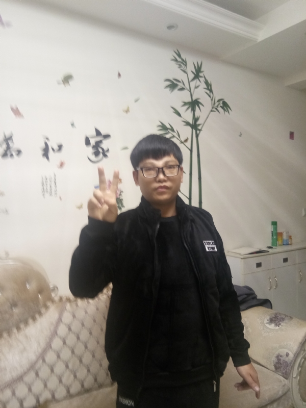 光头强的第一张照片--阜阳相亲服务中心