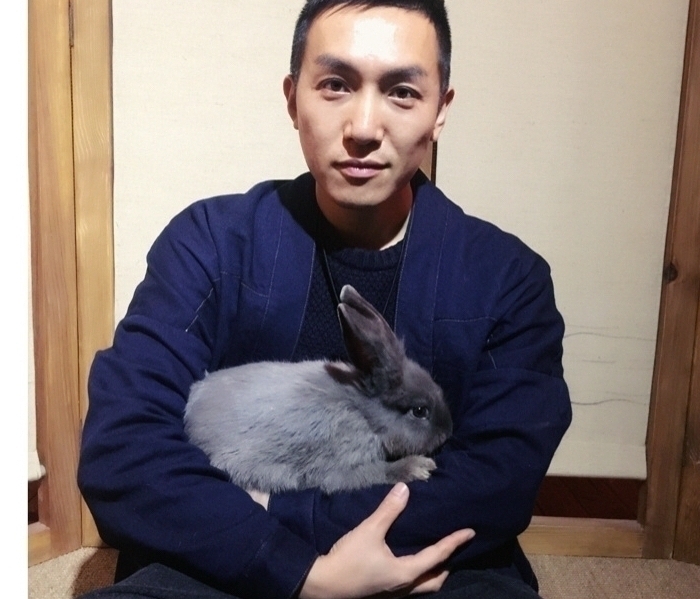 简单人生的第一张照片--阜阳相亲服务中心