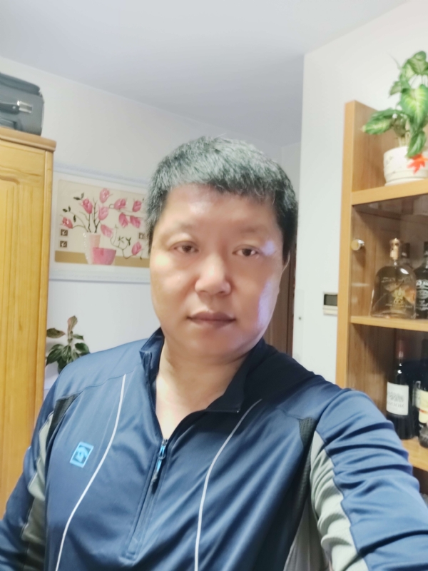 寻缘的第一张照片--阜阳相亲服务中心