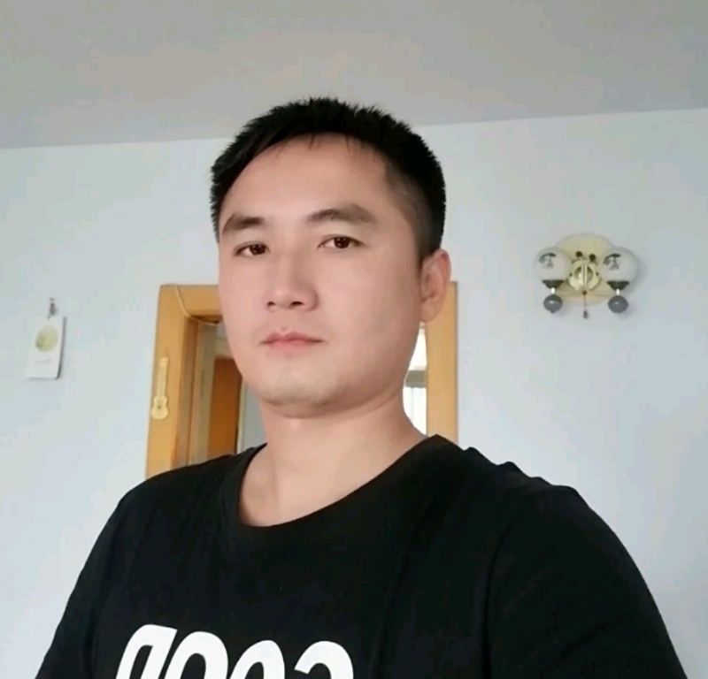 素年锦时的第一张照片--阜阳相亲服务中心