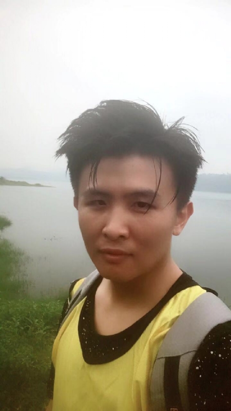 阳光与自由的第一张照片--阜阳相亲服务中心