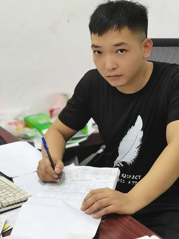 寻找另一伴的第一张照片--阜阳相亲服务中心