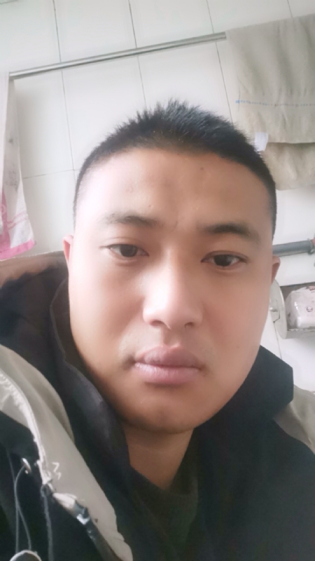 烟花再美不过瞬间的第一张照片--阜阳相亲服务中心