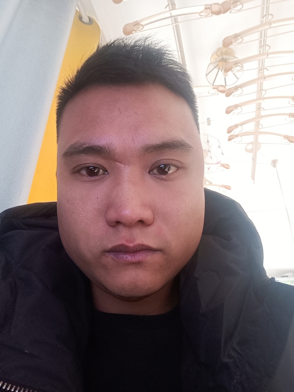 帅的每天被人砍的第一张照片--阜阳相亲服务中心