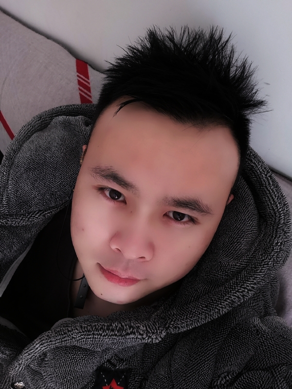 明明的第一张照片--阜阳相亲服务中心