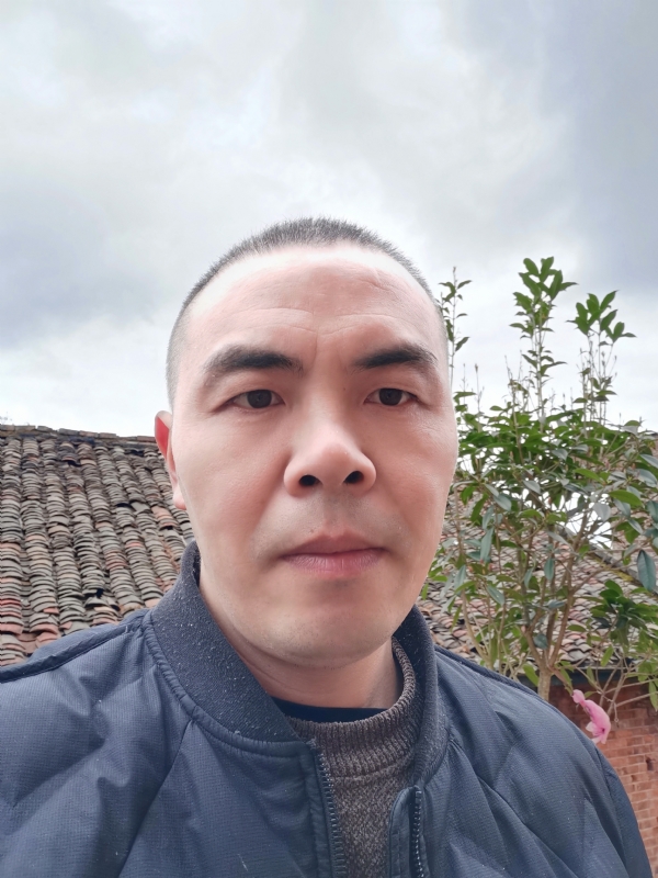 无悔的第一张照片--阜阳相亲服务中心