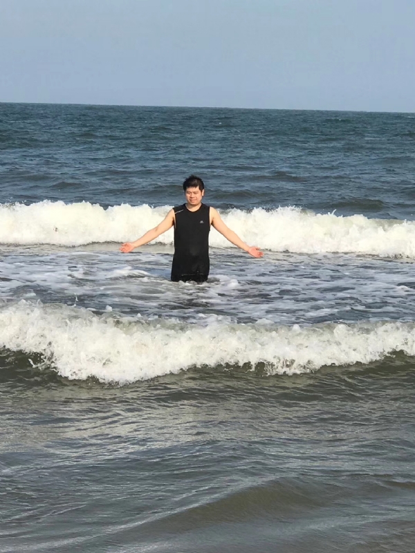 TS杰的第一张照片--阜阳相亲服务中心