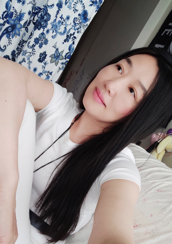 apple的第三张照片--阜阳相亲服务中心