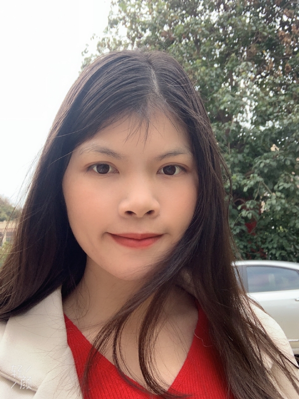 小可爱的第一张照片--阜阳相亲服务中心