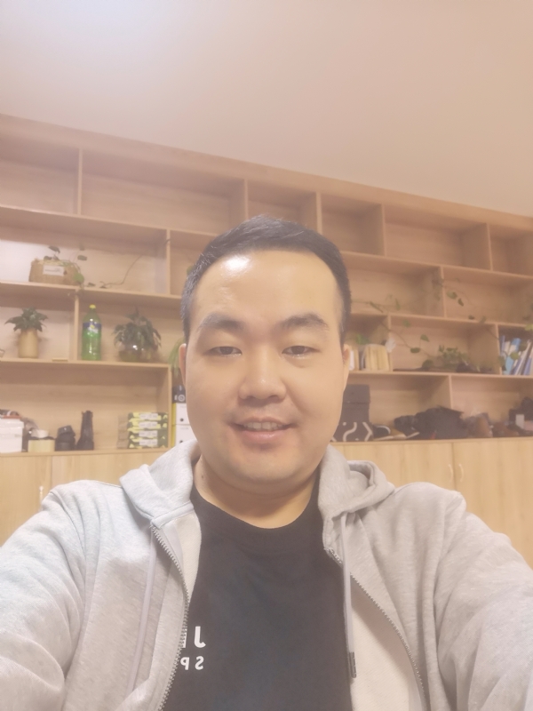 carl的第一张照片--阜阳相亲服务中心