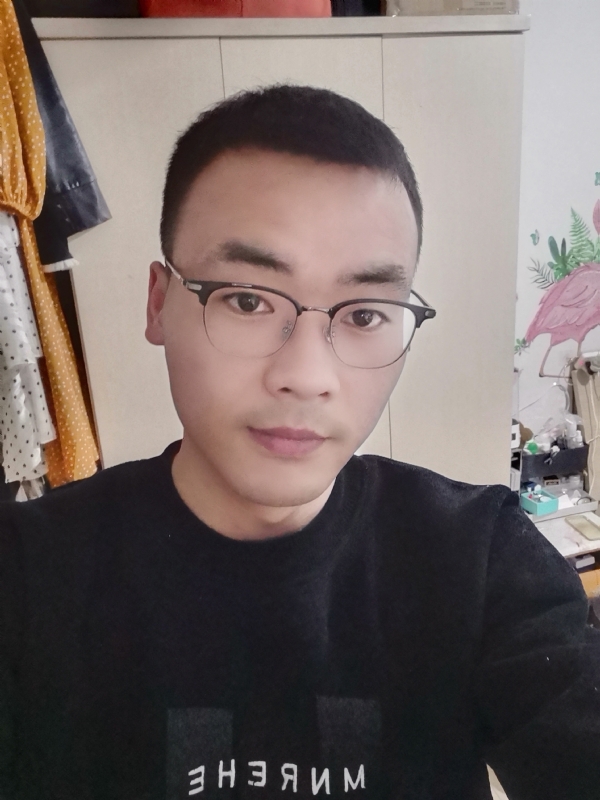 寻一个人的第一张照片--阜阳相亲服务中心