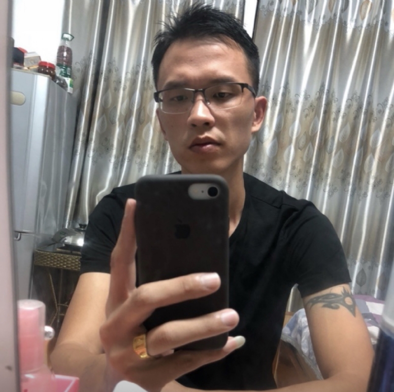 LYH的第二张照片--阜阳相亲服务中心