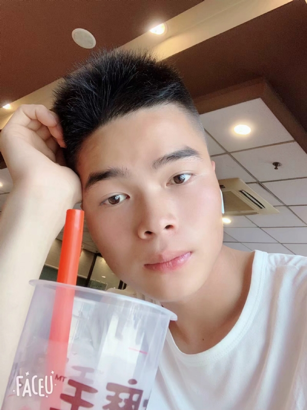 十五的第一张照片--阜阳相亲服务中心