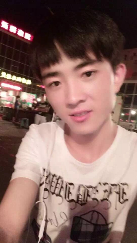 小先生的第一张照片--阜阳相亲服务中心