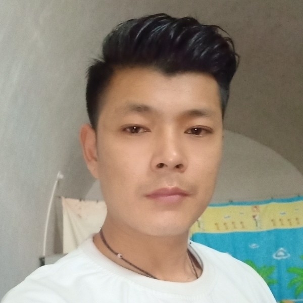 啊锋的第一张照片--阜阳相亲服务中心