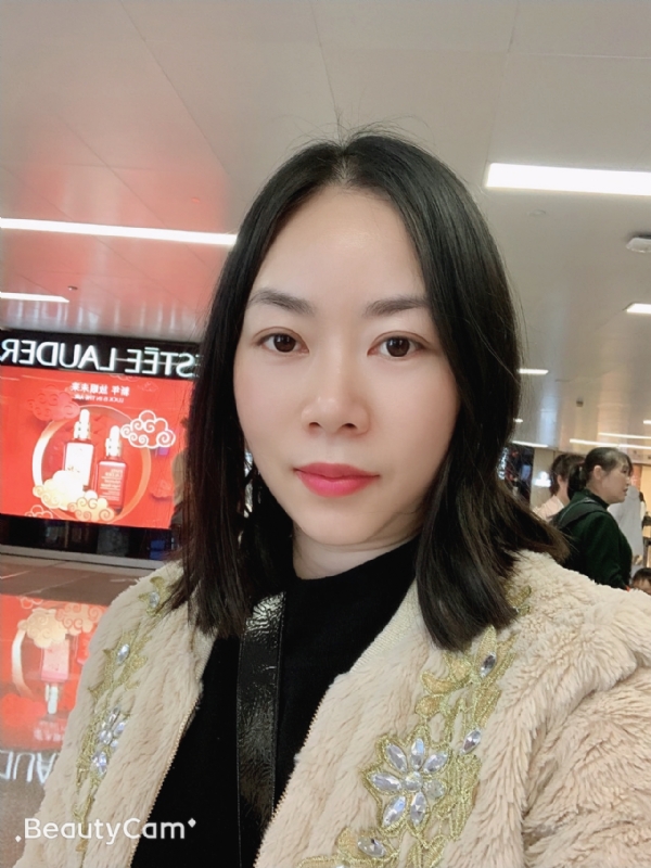 HuangXiao的第一张照片--阜阳相亲服务中心