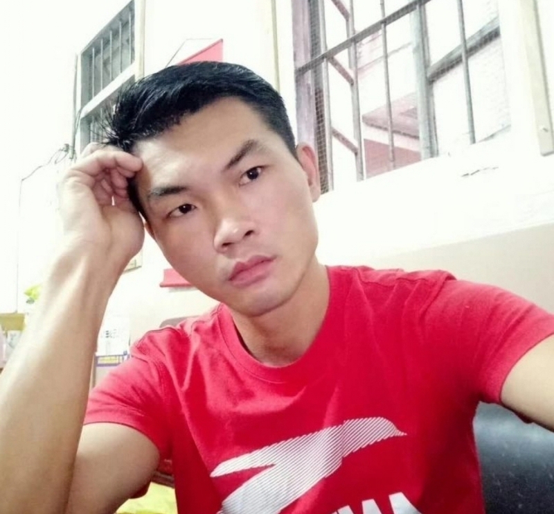 英俊的台灯的第一张照片--阜阳相亲服务中心