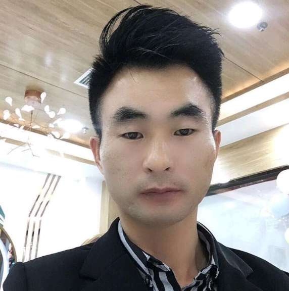 情系半生的第一张照片--阜阳相亲服务中心