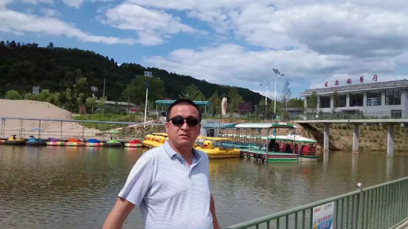 一三缺四的第一张照片--阜阳相亲服务中心