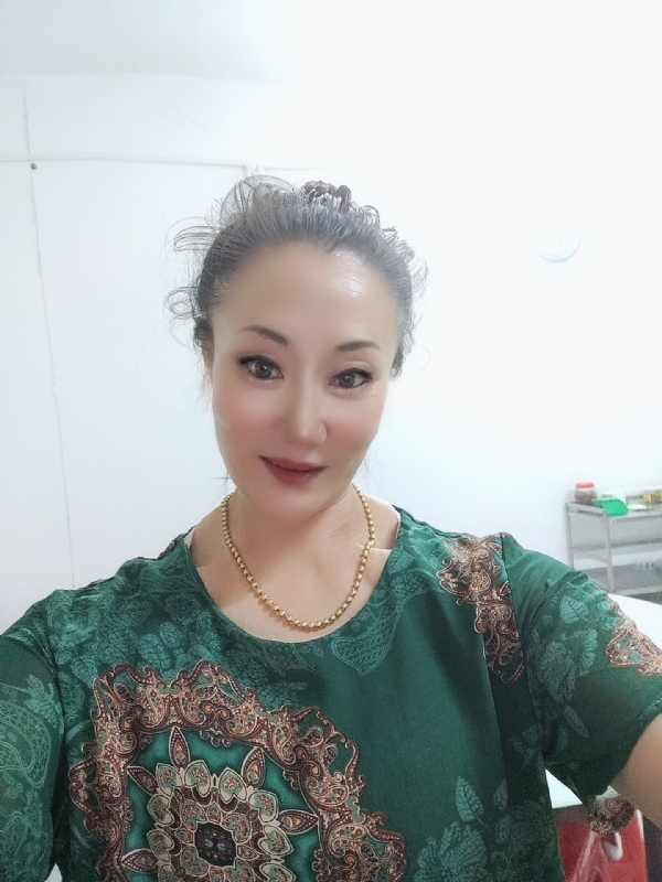 燕子的第二张照片--阜阳相亲服务中心