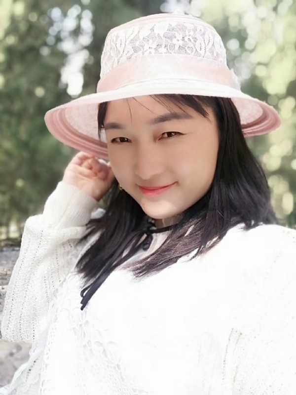 凤凰的第一张照片--阜阳相亲服务中心