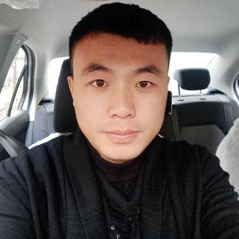 董加个龙的第一张照片--阜阳相亲服务中心