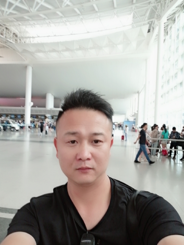 一叶知秋的第一张照片--阜阳相亲服务中心