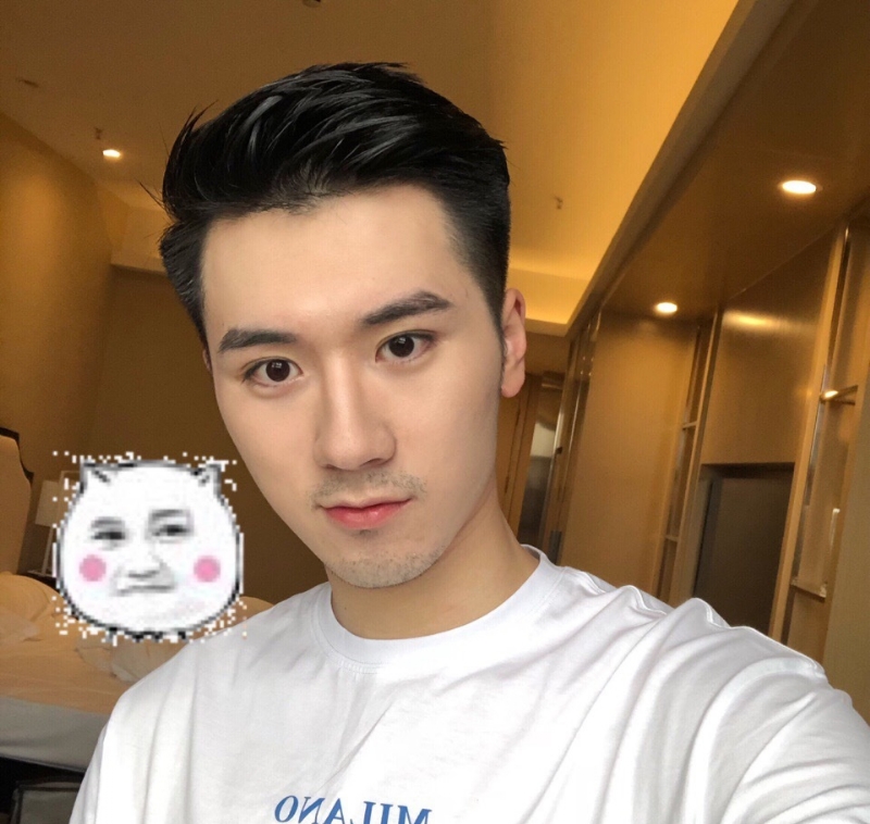 暗里着迷的第二张照片--阜阳相亲服务中心