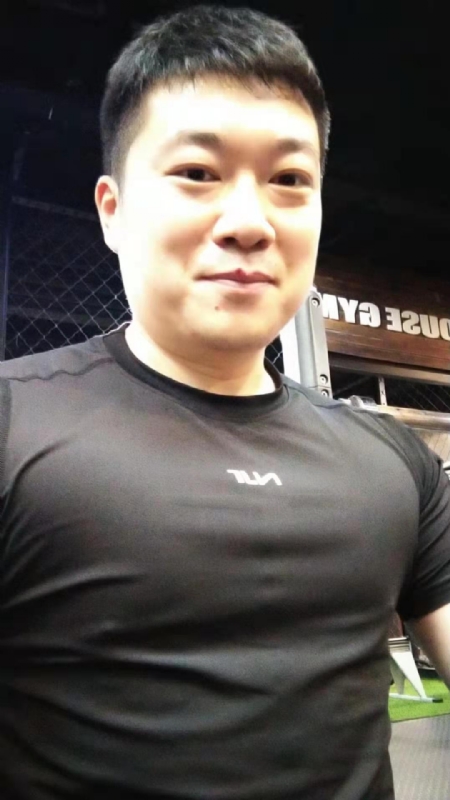 好想遇见你的第一张照片--阜阳相亲服务中心