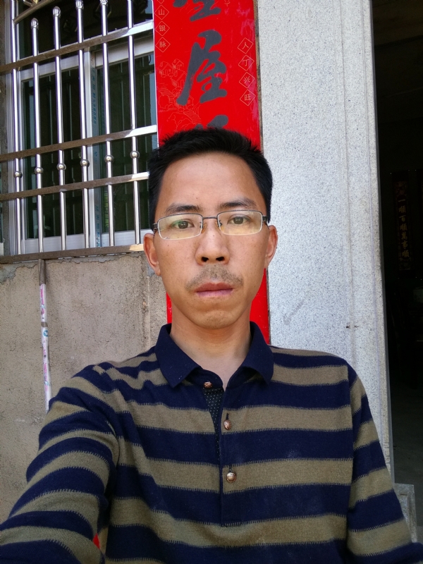 美丽的小山村的第一张照片--阜阳相亲服务中心