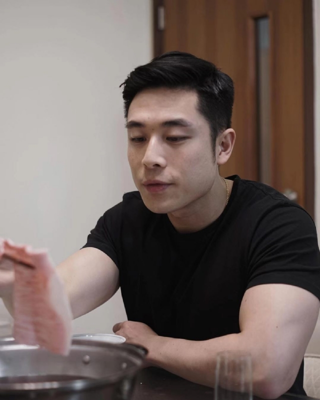 李浩泓的第一张照片--阜阳相亲服务中心