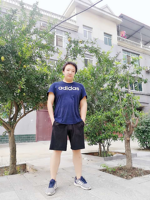 小宇的第二张照片--阜阳相亲服务中心