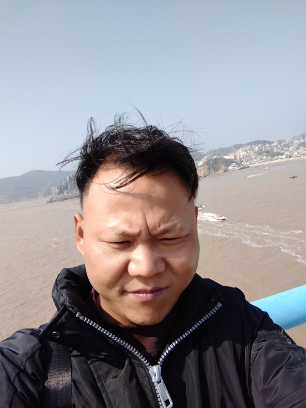 真心的第一张照片--阜阳相亲服务中心