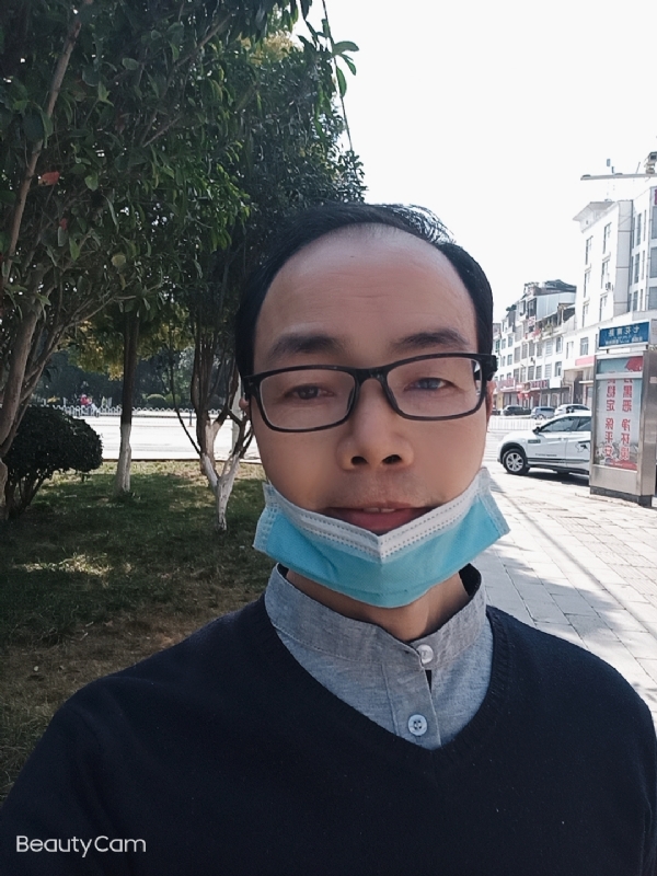 开心生活的第一张照片--阜阳相亲服务中心