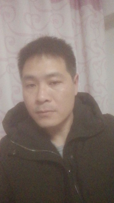 把头抬起来的第一张照片--阜阳相亲服务中心