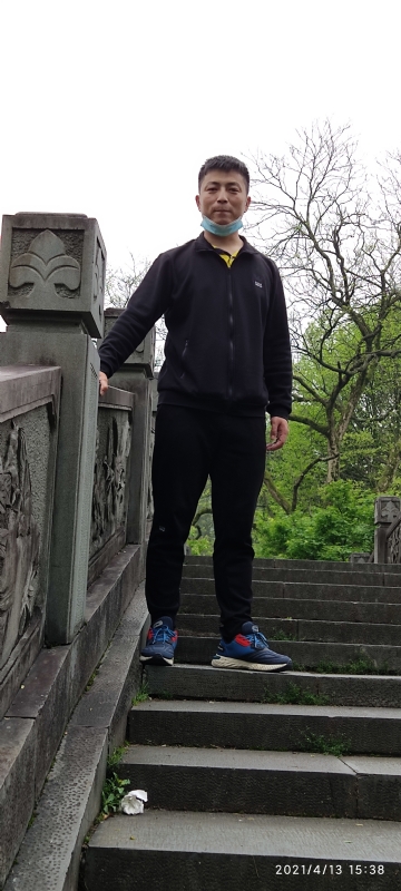 翁的第一张照片--阜阳相亲服务中心