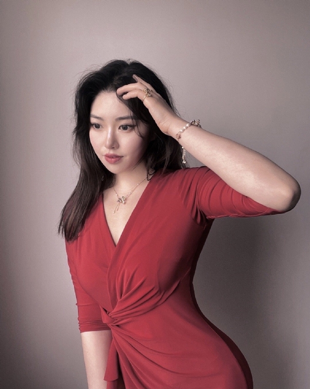 YANGYANG的第一张照片--阜阳相亲服务中心