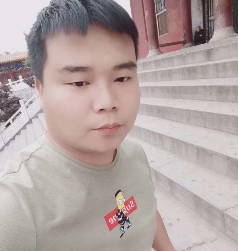 无邪的第一张照片--阜阳相亲服务中心