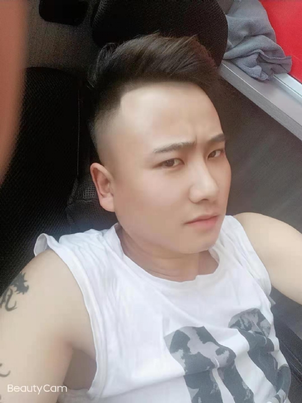 上善若水的第二张照片--阜阳相亲服务中心