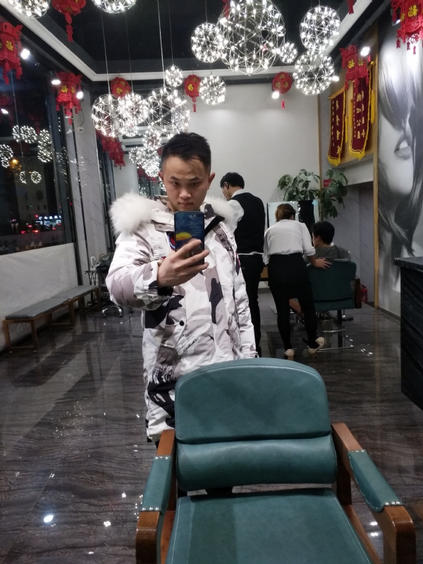 简单的第一张照片--阜阳相亲服务中心