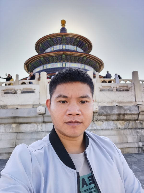 灵风的第一张照片--阜阳相亲服务中心