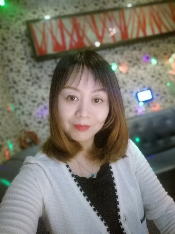 心如止水的第一张照片--阜阳相亲服务中心