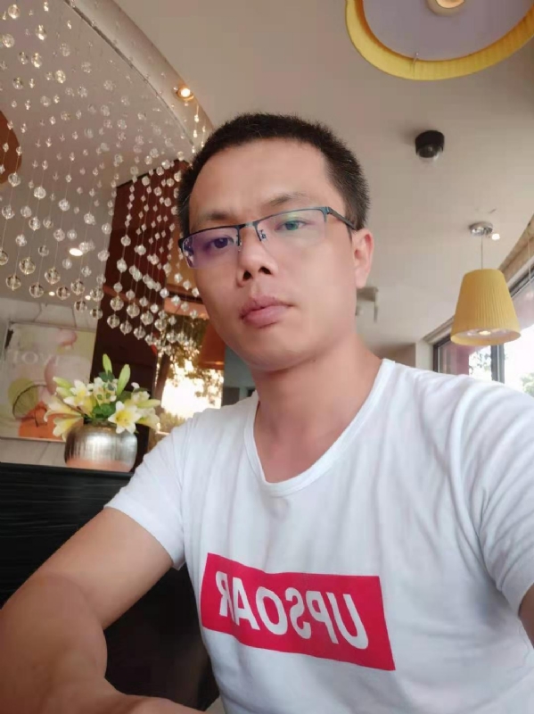 叶寒君的第三张照片--阜阳相亲服务中心