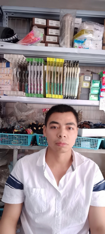 一生有你足够的第一张照片--阜阳相亲服务中心