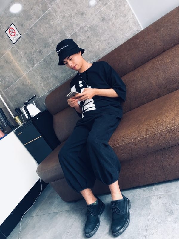 寻找的第三张照片--阜阳相亲服务中心