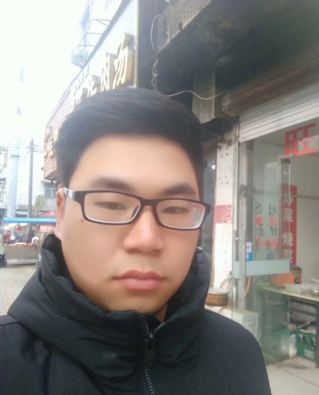 枯叶??的第一张照片--阜阳相亲服务中心