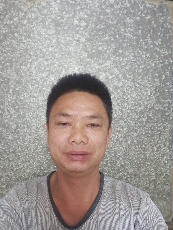 白茫茫的第一张照片--阜阳相亲服务中心